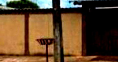 Casa em Nova Crixás com 303m²