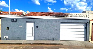 Casa 300m² no bairro Santa Rosa - Ocupado