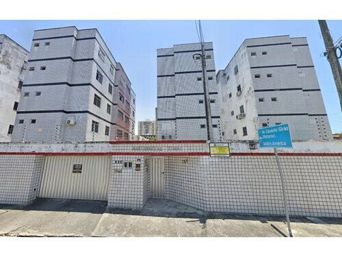 Apartamento com 2 Quartos em Benfica, Fortaleza