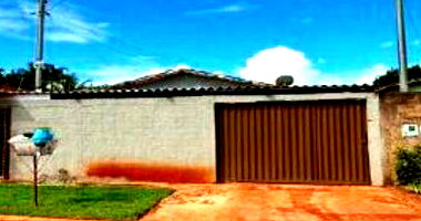 Casa Ocupada com 2 Quartos e 1 Banheiro em Goianira