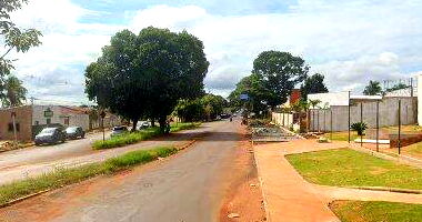 Imóvel Comercial com 5 Quartos, Benfeitorias e 352m² Área Total, Ocupado