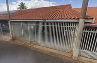 Casa em condomínio com 86m², 2 quartos, ocupada