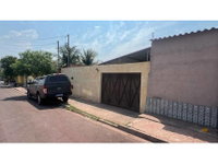 Casa de alto padrão com 134m² em Ladário/MS - Ocupada