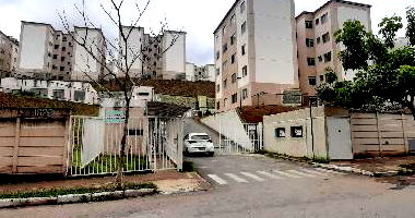 Apartamento com 2 Quartos e 1 Vaga em Santa Luzia