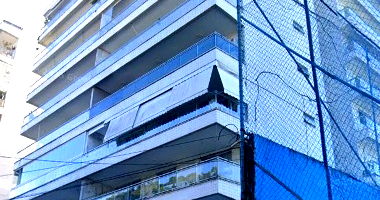 Apartamento com 2 quartos e 2 vagas no Alto Leblon, desocupado