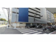 Sala Comercial com 944,50m², fechada e sem uso