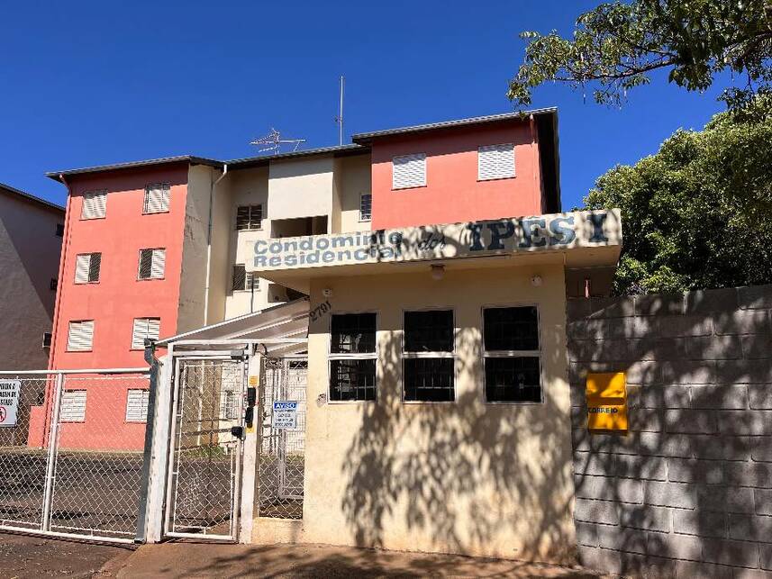 Apartamento 2 dormitórios, 1 vaga, 46m² -
