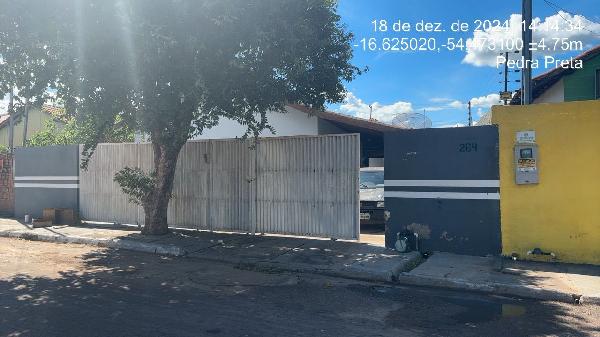 Casa com 2 quartos e 1 banheiro em Cidade Jurique