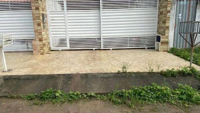 Casa com 2 quartos e 1 banheiro, 91,3 m², ocupada