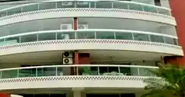 Apartamento com 3 Quartos e 2 Vagas em Riviera de São Lourenço