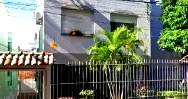 Apartamento Ocupado com 2 Quartos em Leilão