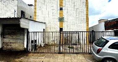 Apartamento com 2 quartos e 1 vaga em Santa Rita/PB