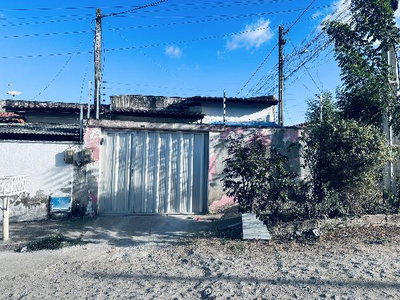 Casa em Maranguape - CE, 89m² área construída, 126m² terreno