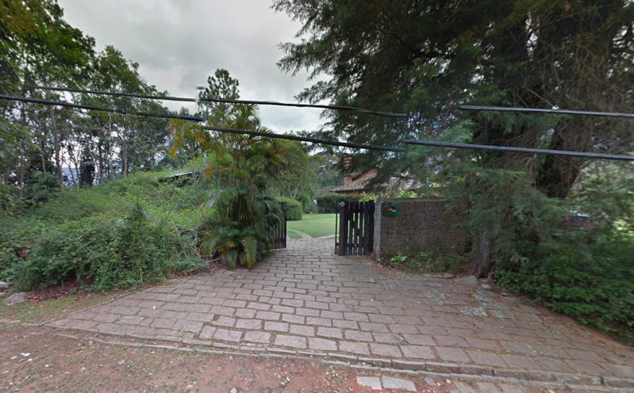 Terreno Amplo em Araras - Petrópolis