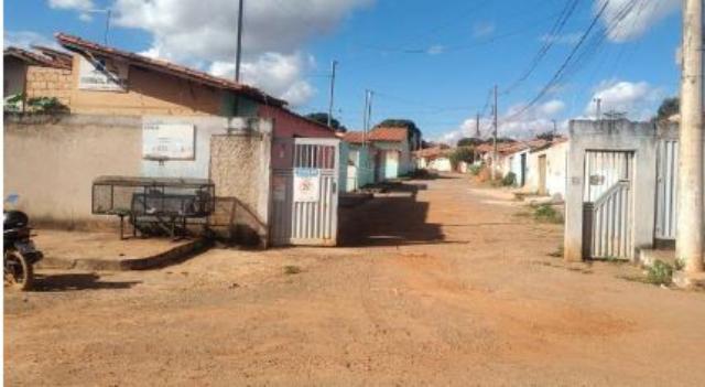 Casa com 3 quartos, 2 banheiros, 1 vaga, 120m², ocupada