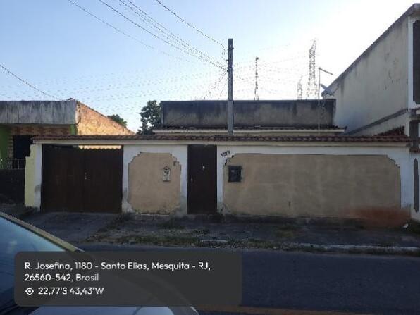 Casa com 2 quartos, 1 banheiro e 82,28m² área privativa