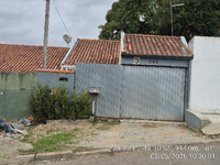 Casa com 2 quartos e 102m² de terreno em Colombo