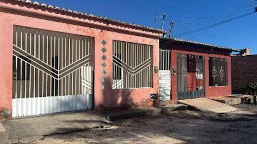 Casa com 2 Quartos e 1 Vaga em Cristinápolis/SE