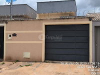 Casa com 2 quartos e 2 banheiros, 78m², ocupada