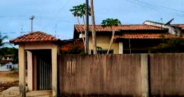 Casa com 2 quartos, 1 banheiro, 50,72m² área privativa e 1 vaga