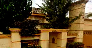 Casa com 2 quartos, 2 banheiros e área de 673.50m²