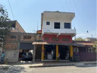 Moradia e Mercearia com Galpão em Construção - Parque Jussara