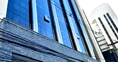 Conjunto Comercial com 4 Vagas em Curitiba - Centro