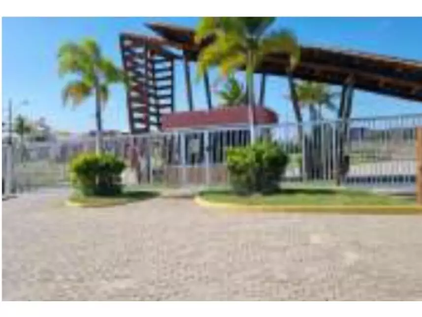 Casa Ocupada em Fazenda Real Residence com 510,36m²
