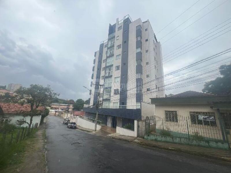 Apartamento 3 quartos, 298m², 3 vagas, centro de Barbacena