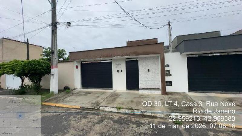 Casa com 3 Quartos e 2 Vagas em Maricá