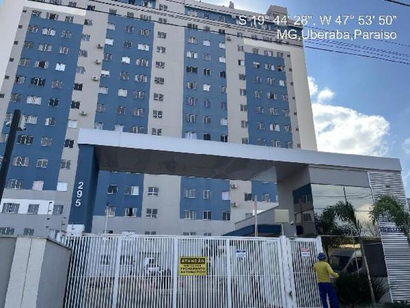 Apartamento 2 Quartos com Vaga no Res Park