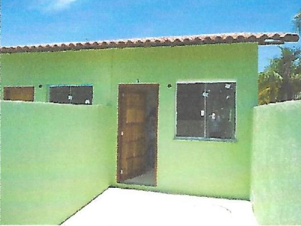 Casa em São Gonçalo com 1 quarto e 36m²
