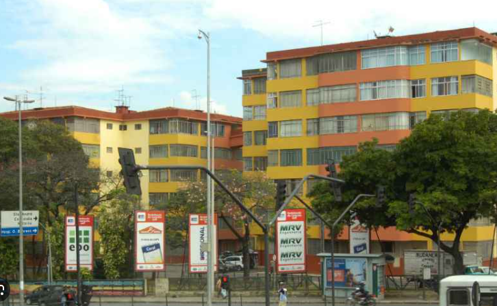 Apartamento com 2 Quartos no Conjunto Habitacional IAPI em BH/MG