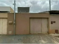 Casa Ocupada com 99.82m² Construída em Trindade/GO