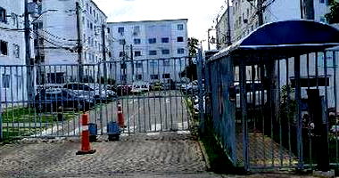 Apartamento em Camacari com 2 quartos