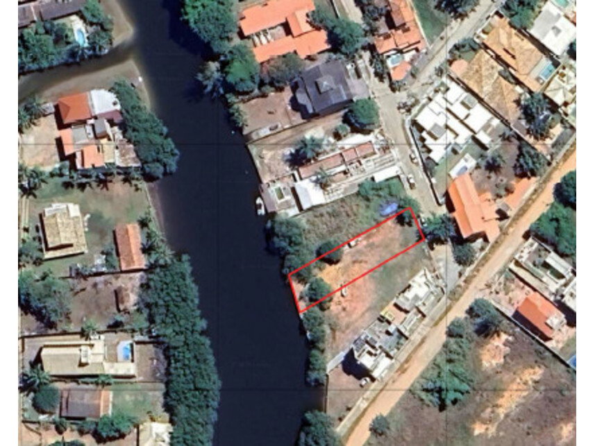 Terreno com 485m² em Bosque Beira Rio