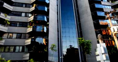 Apartamento 1 Quarto e 1 Suíte no Edifício Park Plaza