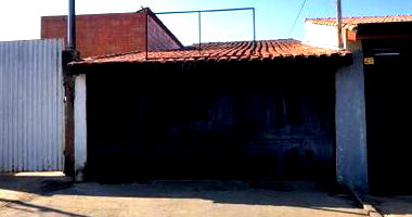 Casa em Bragança Paulista com 3 Quartos e 1 Banheiro