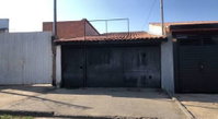 Casa em Bragança Paulista com 3 Quartos e 1 Banheiro