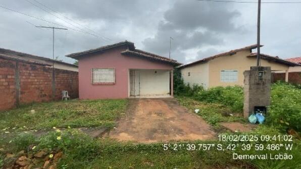 Casa com 2 quartos, 1 banheiro, 56m² área privativa e 1 vaga