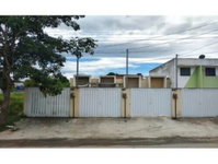 Casa Ocupada em Saracuruna com 2 Quartos e 1 Vaga