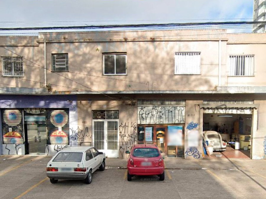 Prédio Comercial com 320m² em Moinho Velho, São Paulo