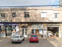 Prédio Comercial com 320m² em Moinho Velho, São Paulo