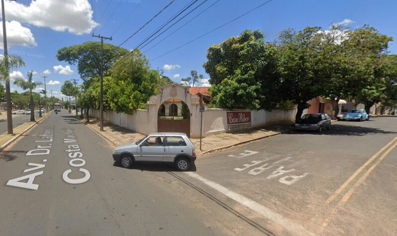 Prédio Misto em Garça - Residencial e Comercial