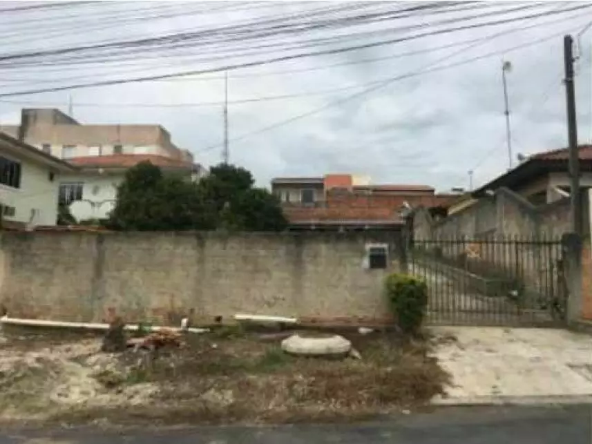 Casa em Leilão com 60,15m² em Colombo/PR