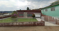 Casa com 2 Benfeitorias em Enéas Marques - PR