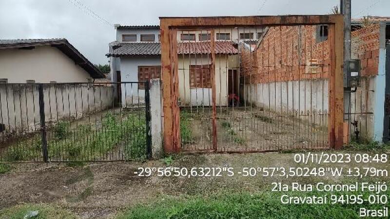 Casa com 2 Quartos em Condomínio em Gravataí