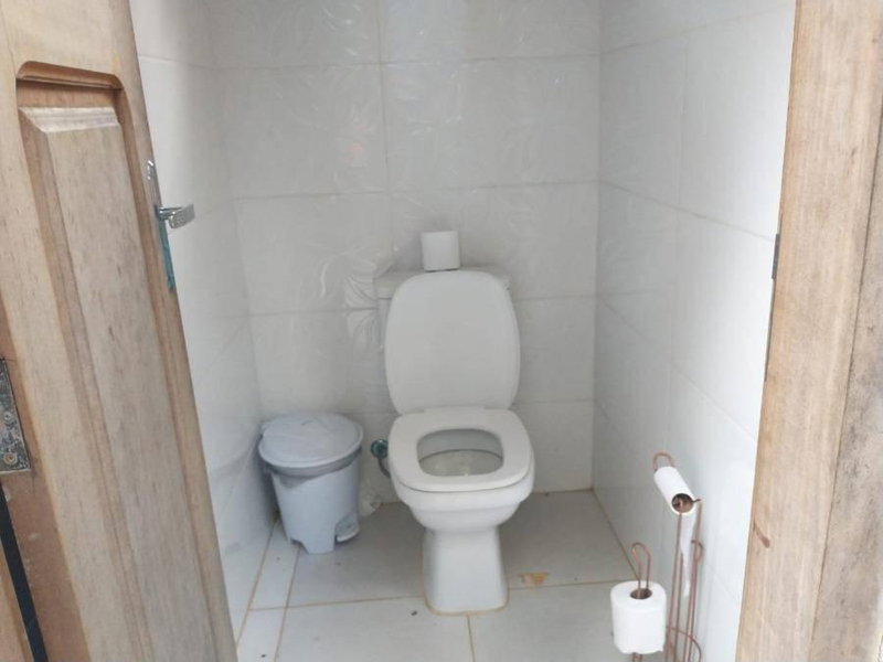 Casa com 2 quartos, 2 banheiros e 217m² de área construída, ocupada