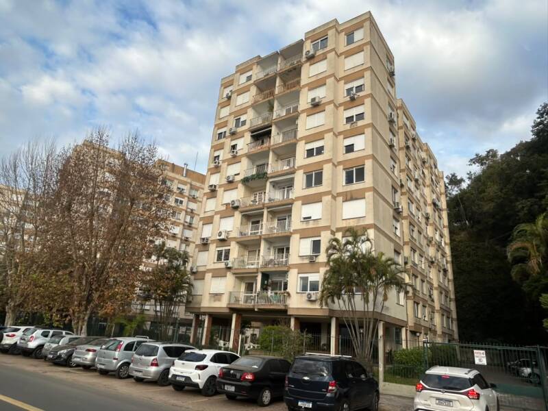 Apartamento 2 Dormitórios com Dependência de Empregada - 95m²
