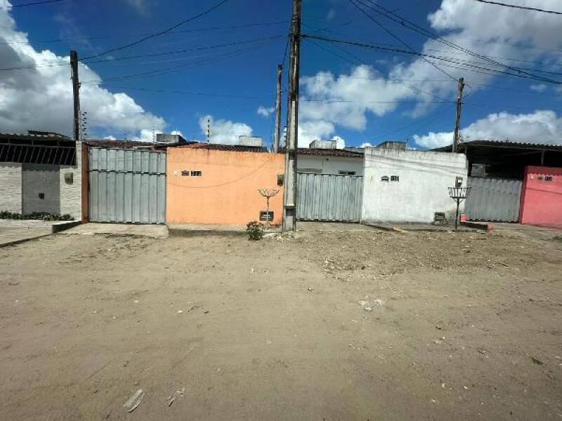 Casa 2 quartos 2 banheiros 68,6m² com área de serviço e terraço